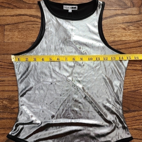 Fashion Nova Fun memory metallic skirt set - Picture 6 of 8